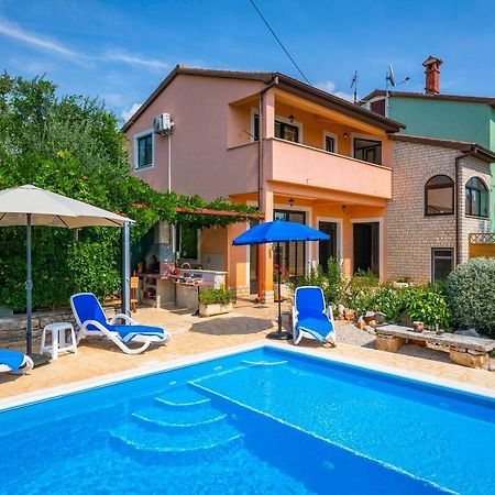 Villa Margerita With Private Pool, Yard And Parking Каштелир Экстерьер фото